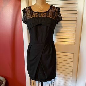 ESLEY | black lacy mini dress S